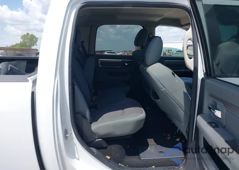 2015 Ram 1500 Slt z USA, uszkodzony, nr VIN 1C6RR6LT9FS634403